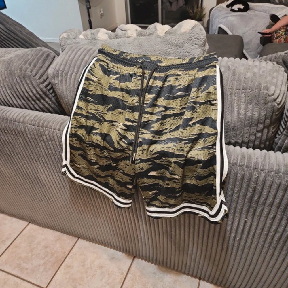 Mens Basketball shorts